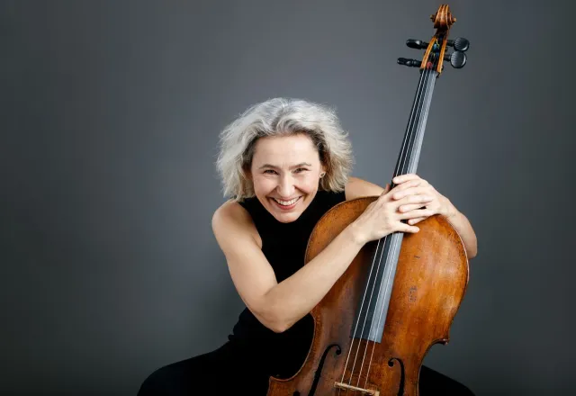 cello solo asja valcic