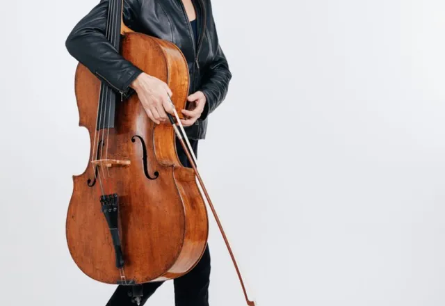 cello solo asja valcic